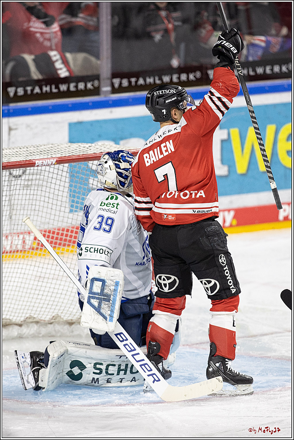 PENNY DEL;  Koelner Haie - Schwenninger Wild Wings; Koeln, 18.01.2023